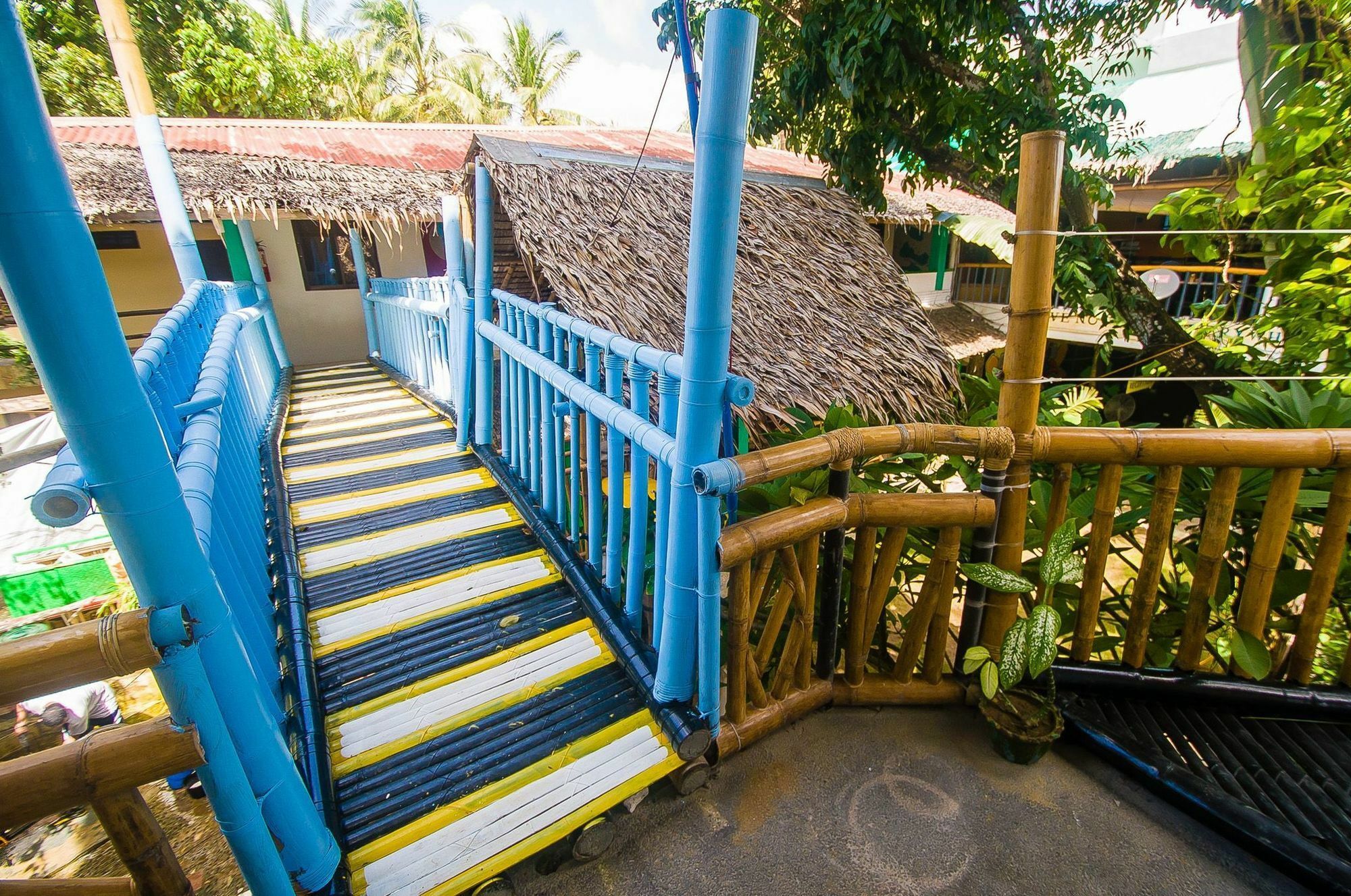 Jeepney Hostel And Kite Resort Balabag  Екстер'єр фото